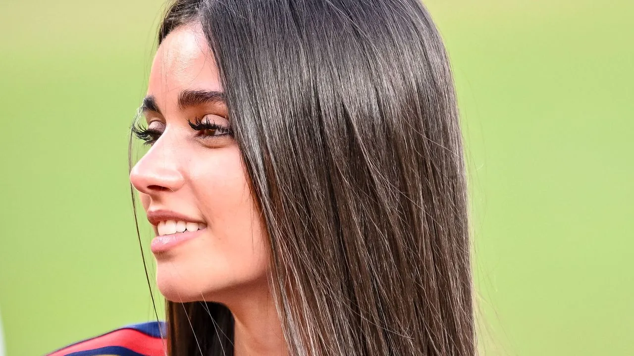 La verdad sobre el comunicado de Inés García, novia de Lamine Yamal: "No tiene cuenta de 'X' y está sobrepasada" - HOLA