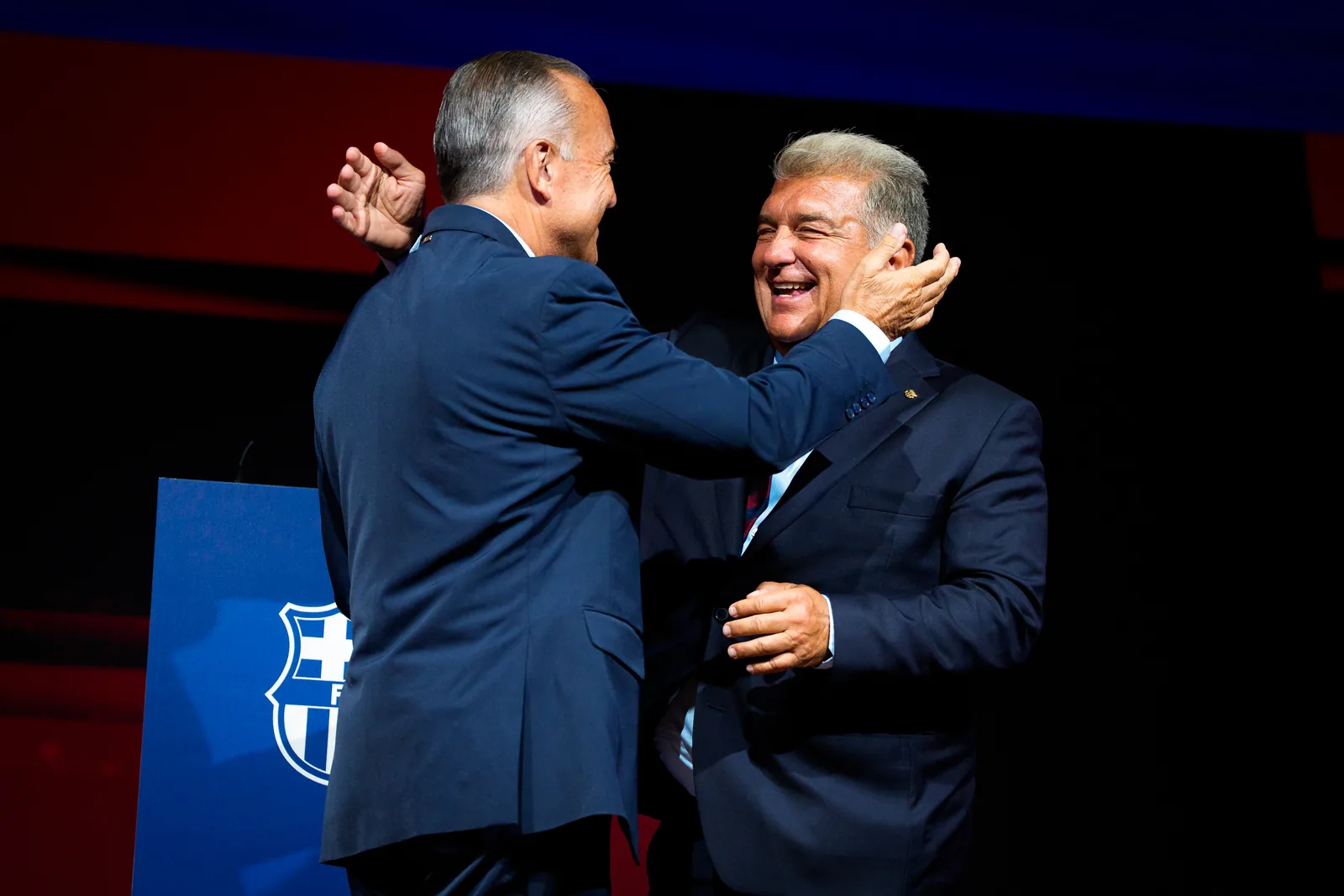 Laporta dispara al Real Madrid - MARCA