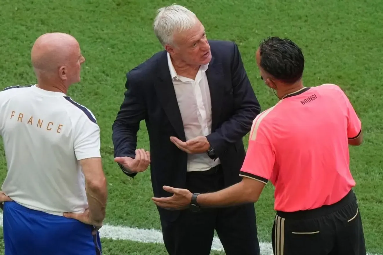 Deschamps se queja.