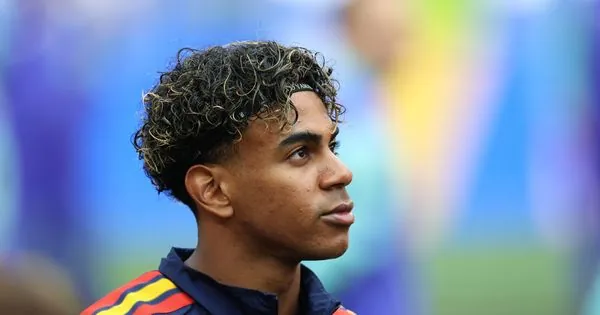 Foto: Lamine Yamal, jugador de la Selección Española. (EFE/EPA/Christopher Torres)